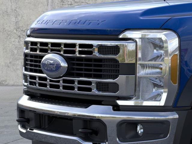 New 2026 Ford F600 4x4 Regular Cab Super Duty w/ XL Chrome Package image 17