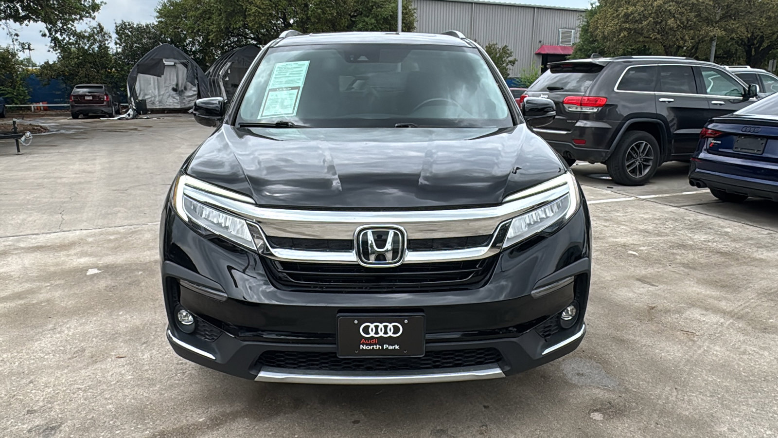 Used 2022 Honda Pilot Elite image 2