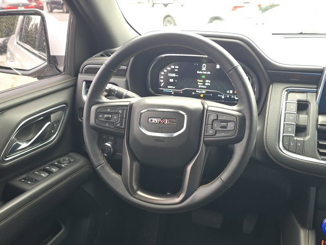 Used 2023 GMC Yukon XL AT4 w/ Technology Package AWD/4WD image 41