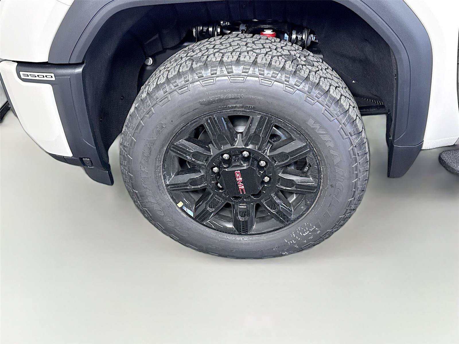 New 2026 GMC Sierra 3500 AT4 w/ AT4 Premium Plus Package AWD/4WD image 26