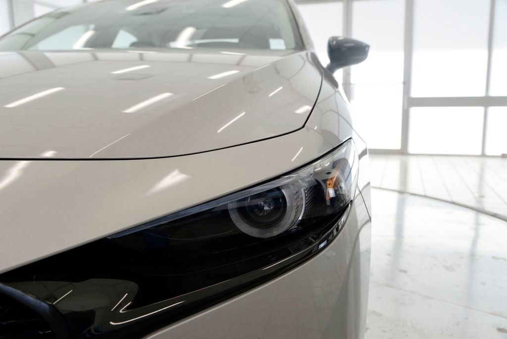 Certified 2025 MAZDA MAZDA3 2.5 Turbo Sedan w/Premium Plus image 11