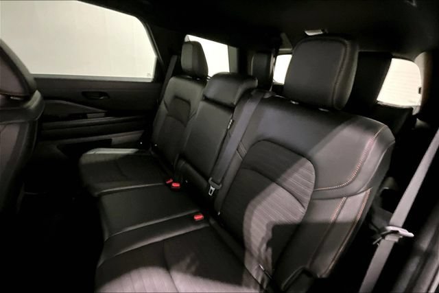 Used 2023 Nissan Pathfinder Rock Creek AWD/4WD image 28