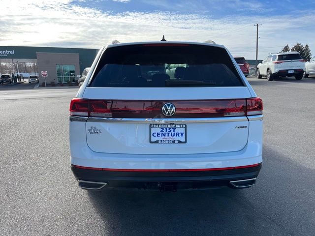 Used 2025 Volkswagen Atlas SE image 9