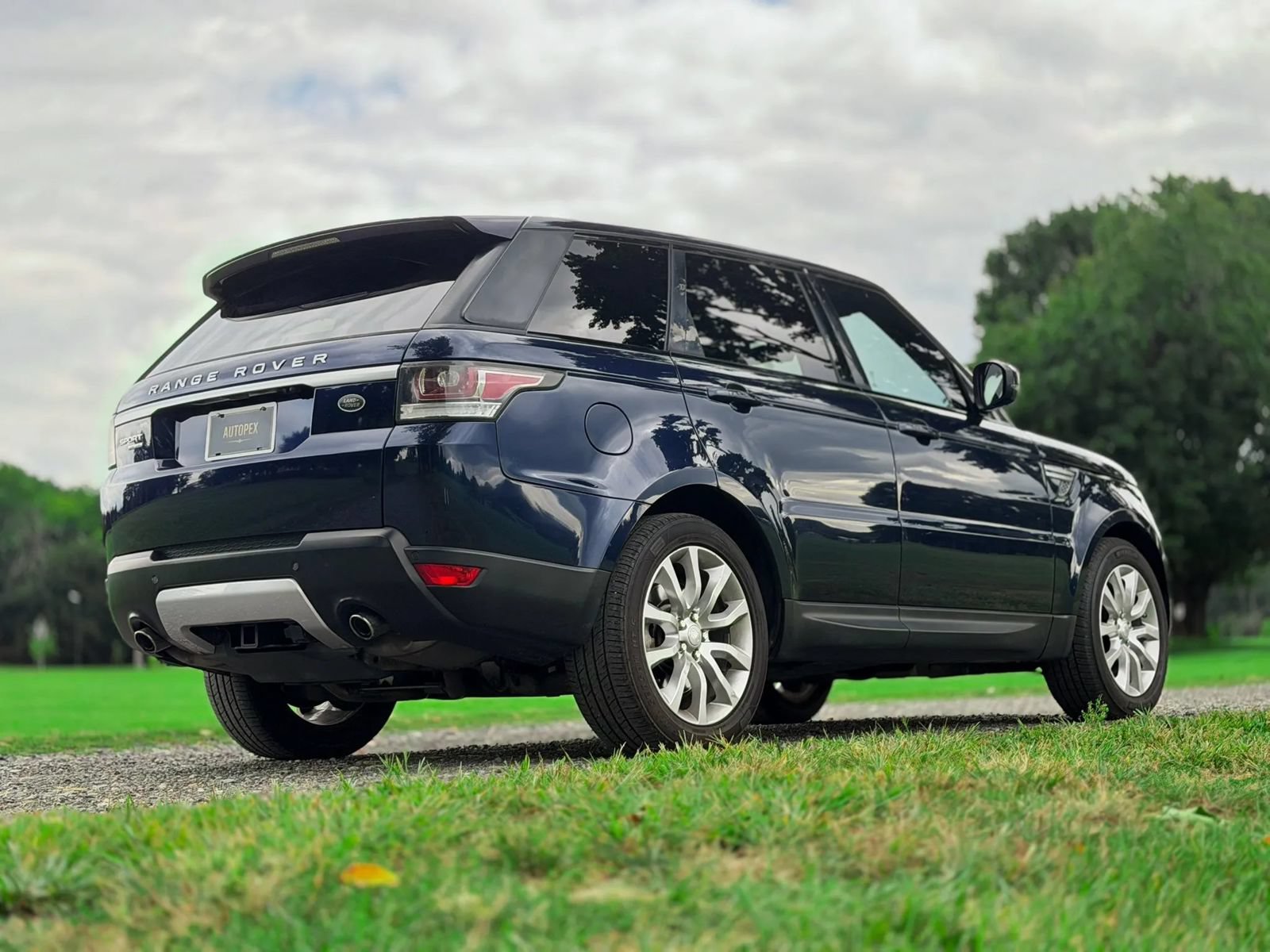 Used 2016 Land Rover Range Rover Sport HSE AWD/4WD image 43