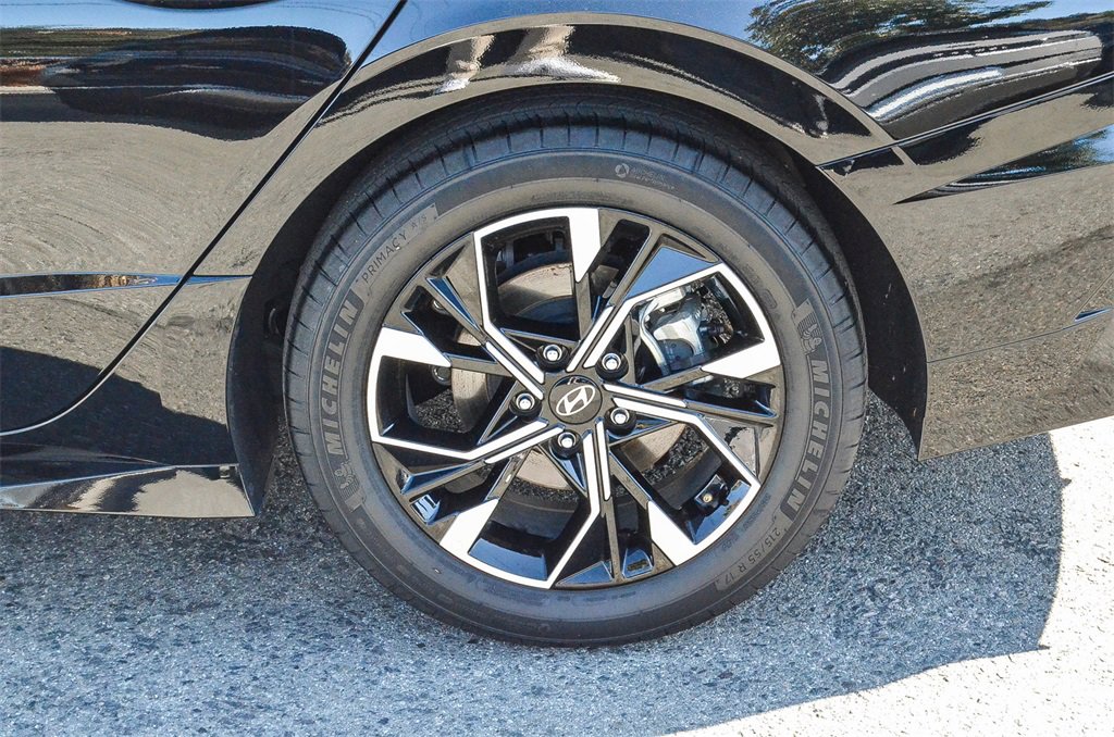 Certified 2024 Hyundai Sonata SEL image 9