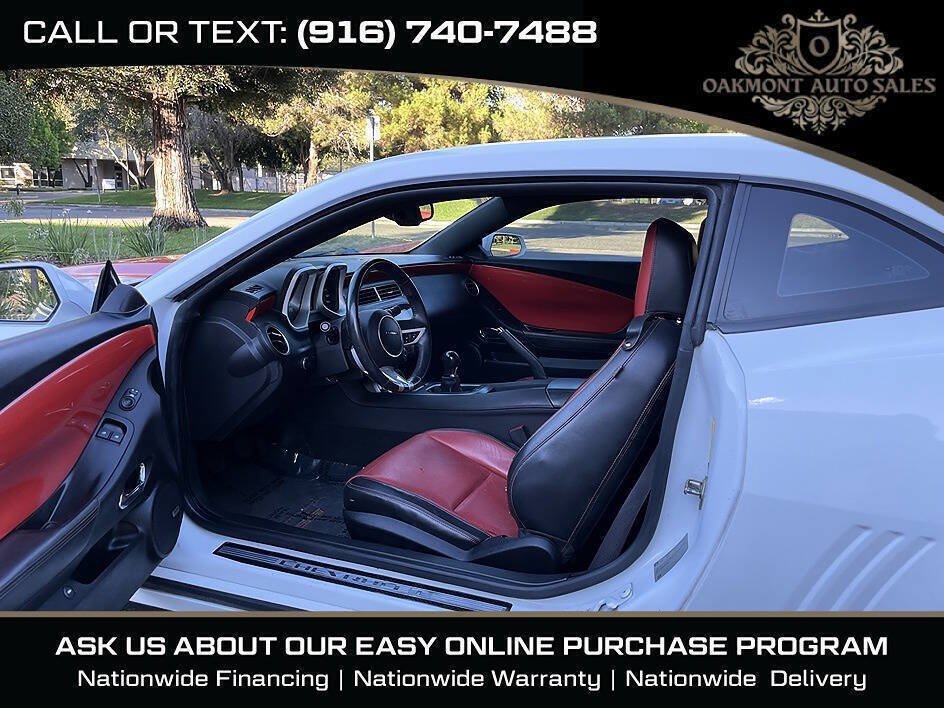 Used 2010 Chevrolet Camaro SS w/ RS Package RWD image 15