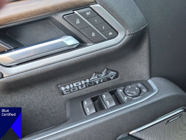 Used 2026 Chevrolet Silverado 1500 High Country AWD/4WD image 13