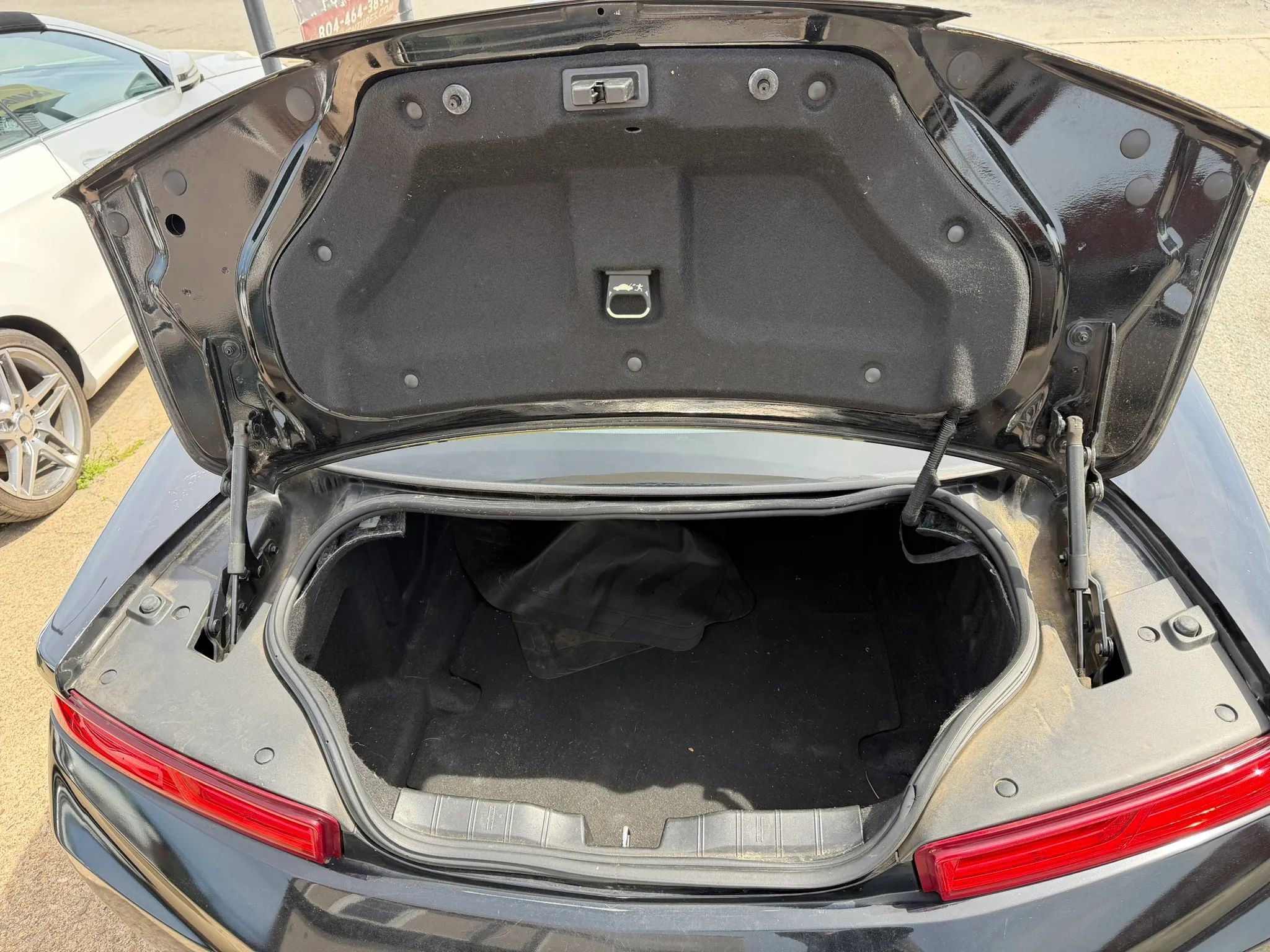 Used 2016 Chevrolet Camaro LT image 24