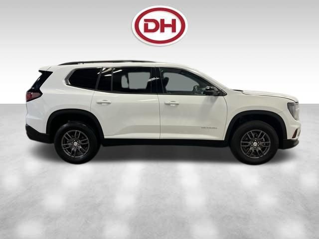 Used 2025 GMC Acadia Elevation image 2
