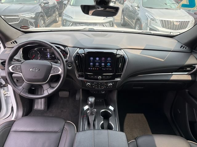 Used 2022 Chevrolet Traverse Premier w/ Redline Edition AWD/4WD image 14