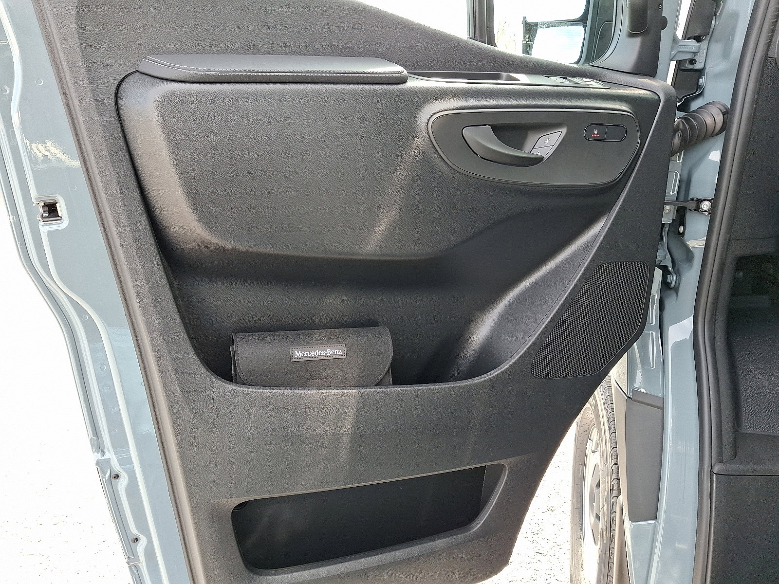 New 2026 Mercedes-Benz Sprinter 2500 image 11