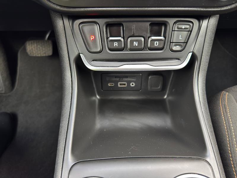 Used 2018 GMC Terrain SLE w/ Driver Convenience Package image 27