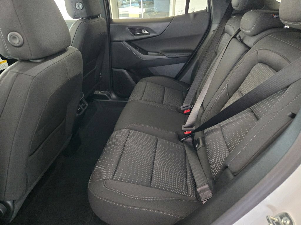 New 2027 Chevrolet Equinox LT FWD image 15