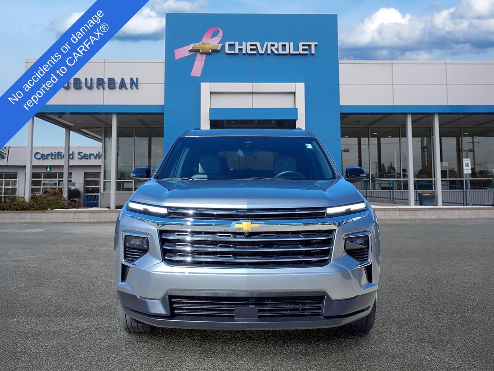 Used 2026 Chevrolet Traverse LT w/ Driver Confidence Package FWD image 2