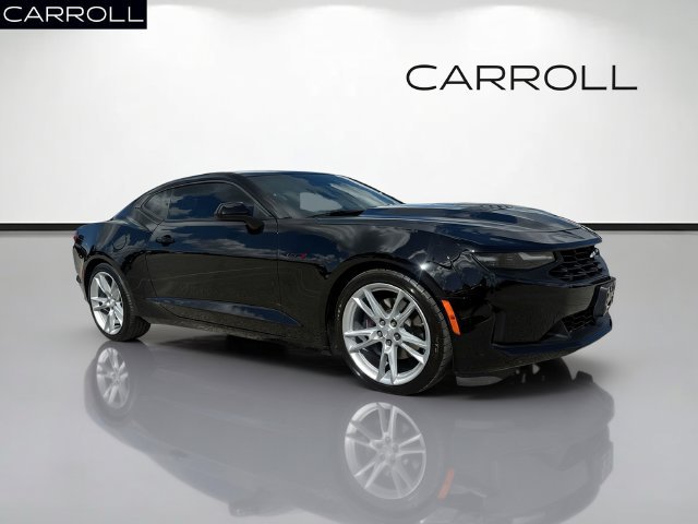 Used 2022 Chevrolet Camaro LT w/ Technology Package RWD image 1