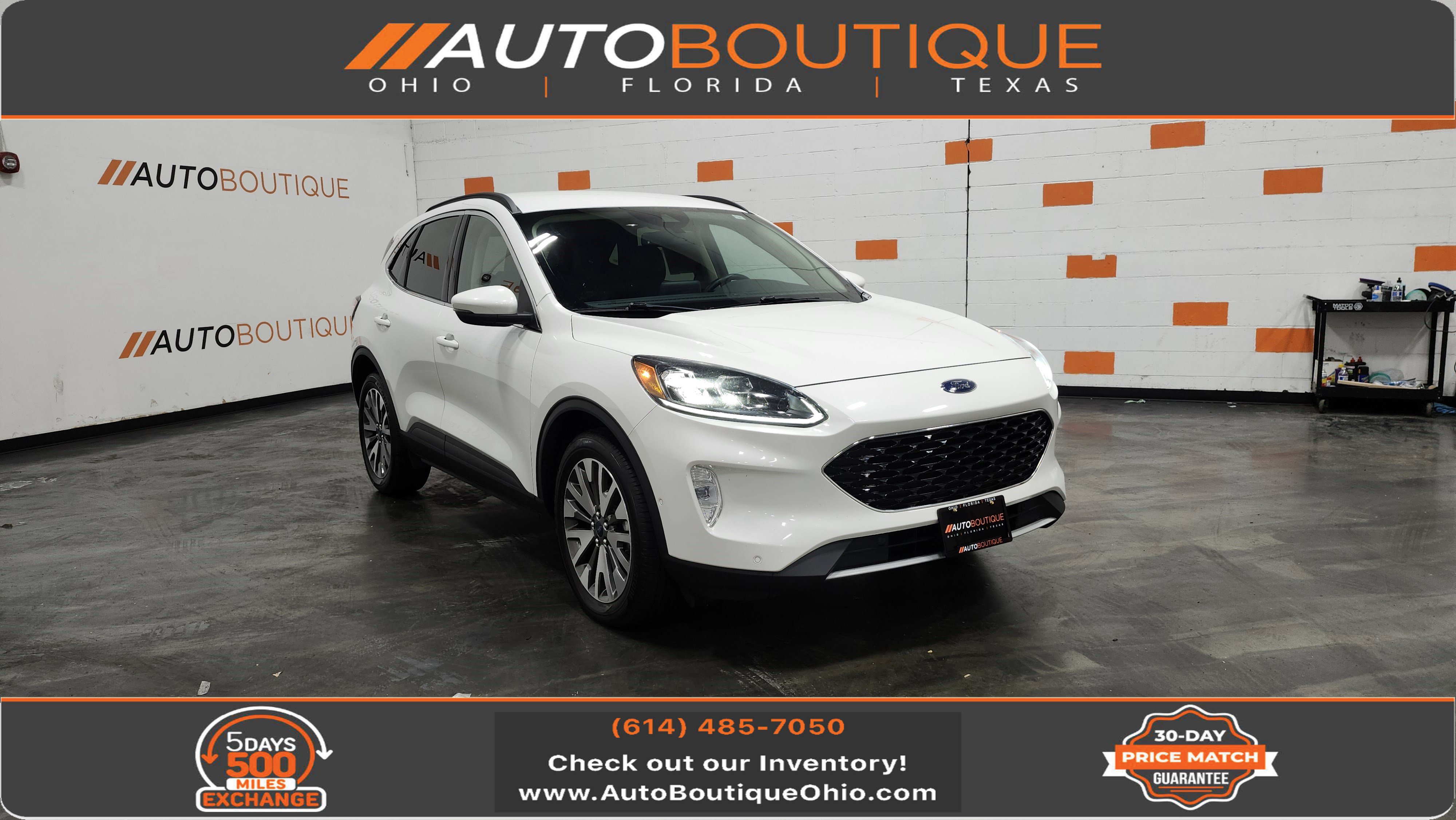 Used 2020 Ford Escape Titanium image 1