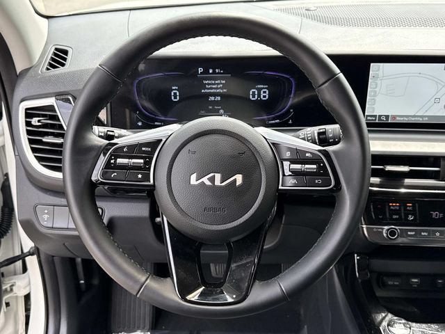 Used 2025 Kia Seltos S FWD image 19