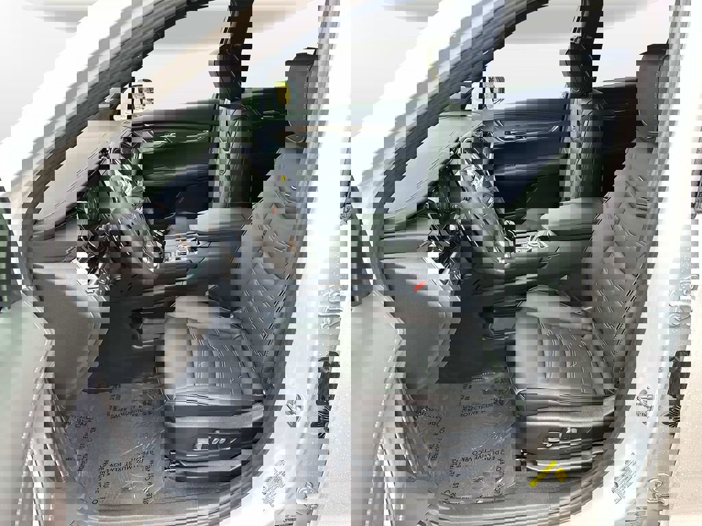 New 2025 Cadillac XT6 Sport w/ Platinum Package image 8