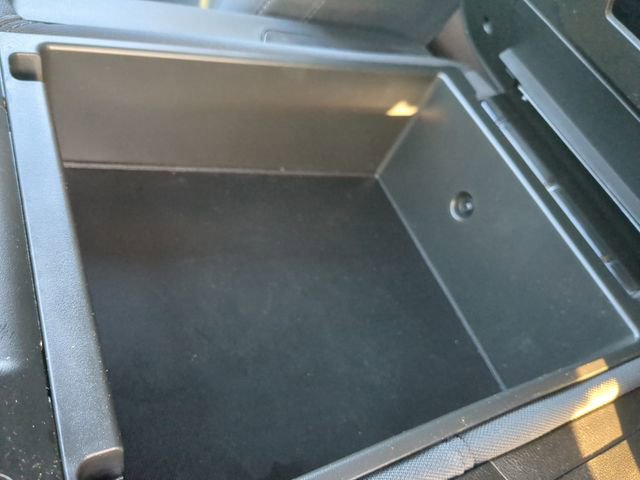 Used 2025 Chevrolet Silverado 2500 Custom w/ Custom Value Package image 28