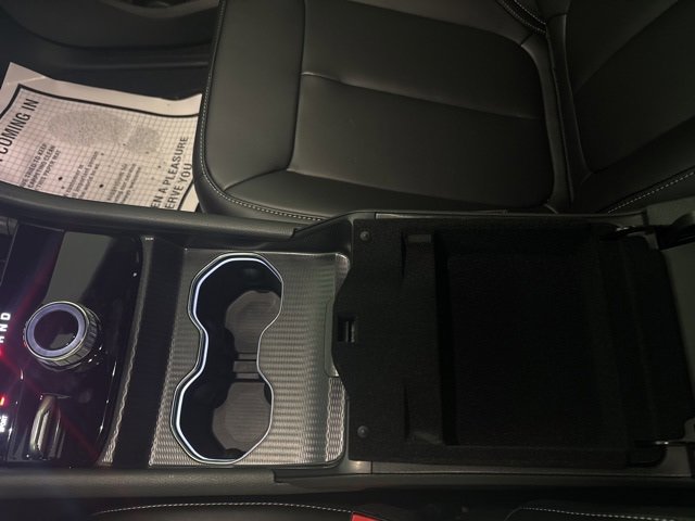 New 2025 Jeep Grand Cherokee Limited w/ Black Appearance Package image 31