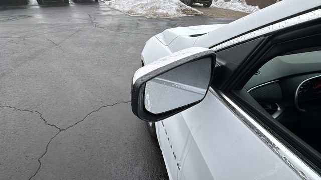 Used 2023 Chevrolet Malibu LT image 39