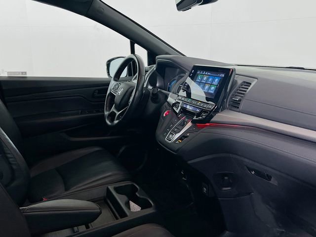 Used 2023 Honda Odyssey Sport image 8