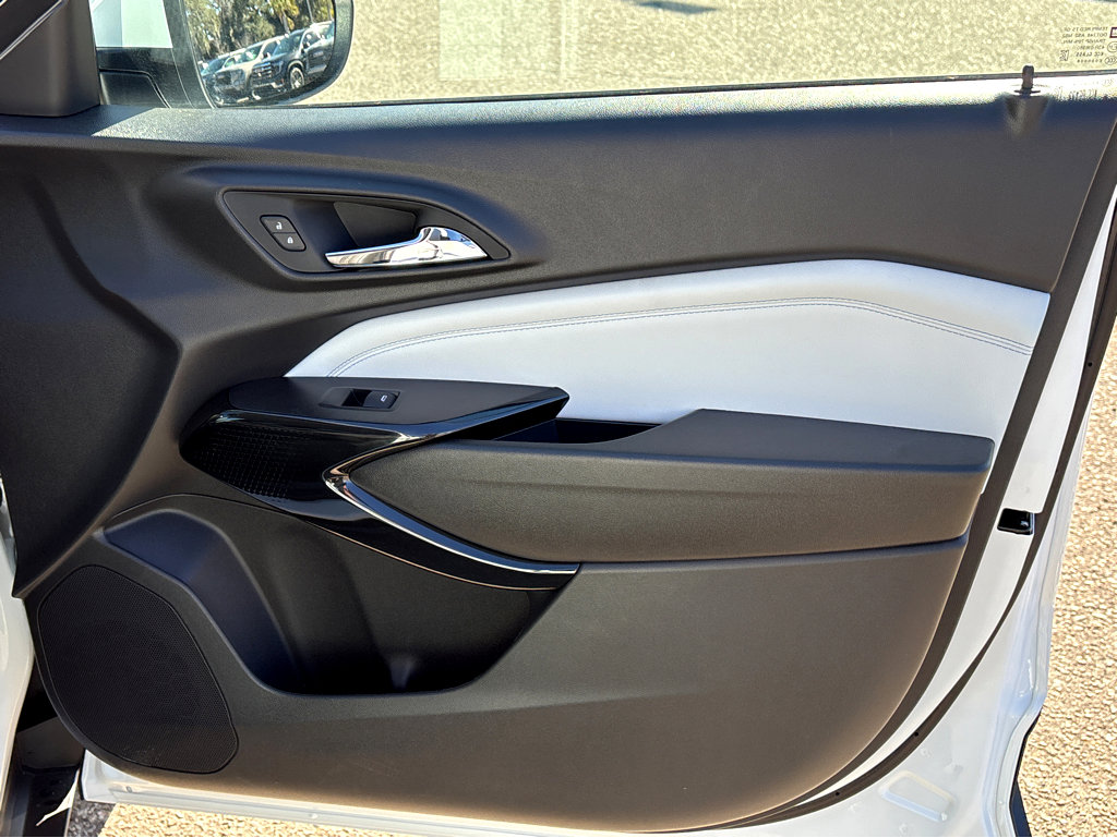 New 2025 Chevrolet Trax LT w/ Driver Confidence Package image 15