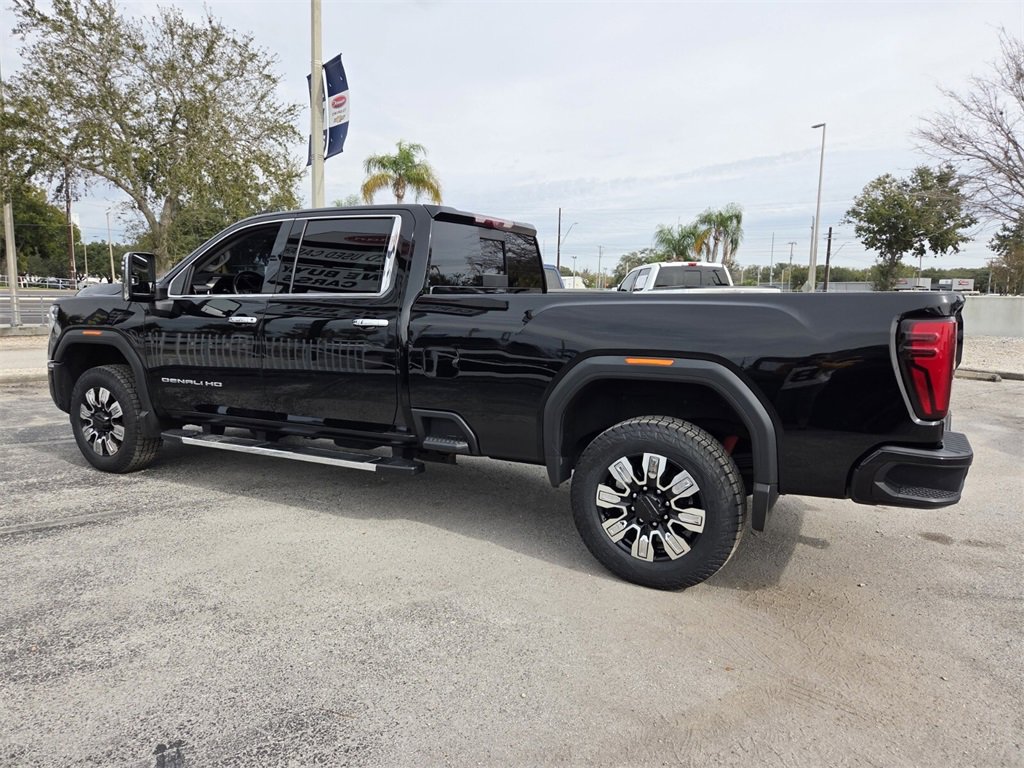 Used 2024 GMC Sierra 2500 Denali w/ Denali Reserve Package image 5