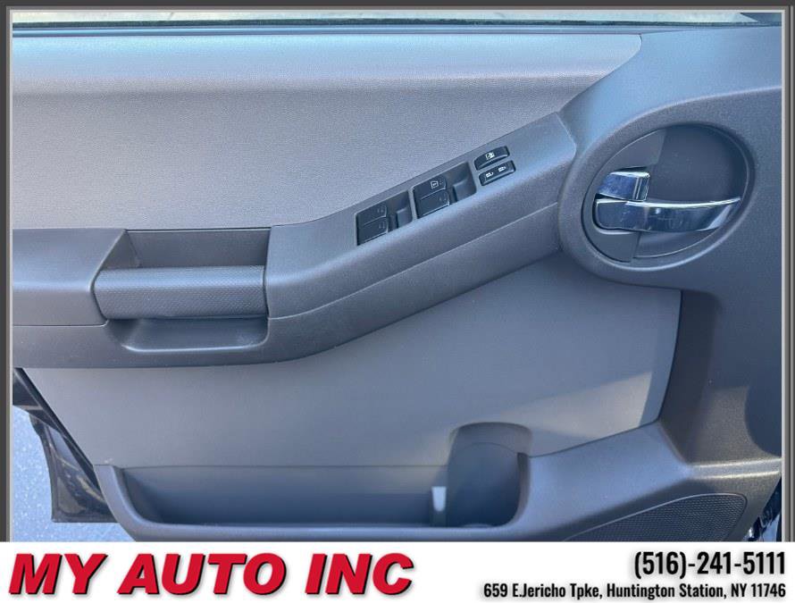 Used 2009 Nissan Xterra S AWD/4WD image 22