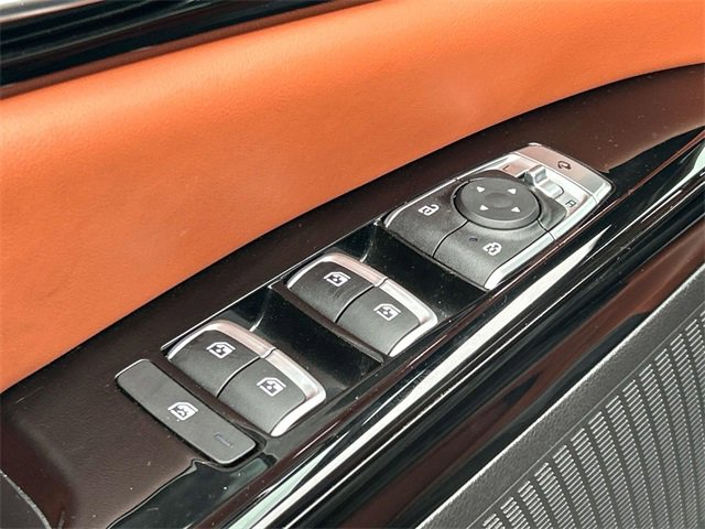 Used 2023 Kia Carnival SX image 25