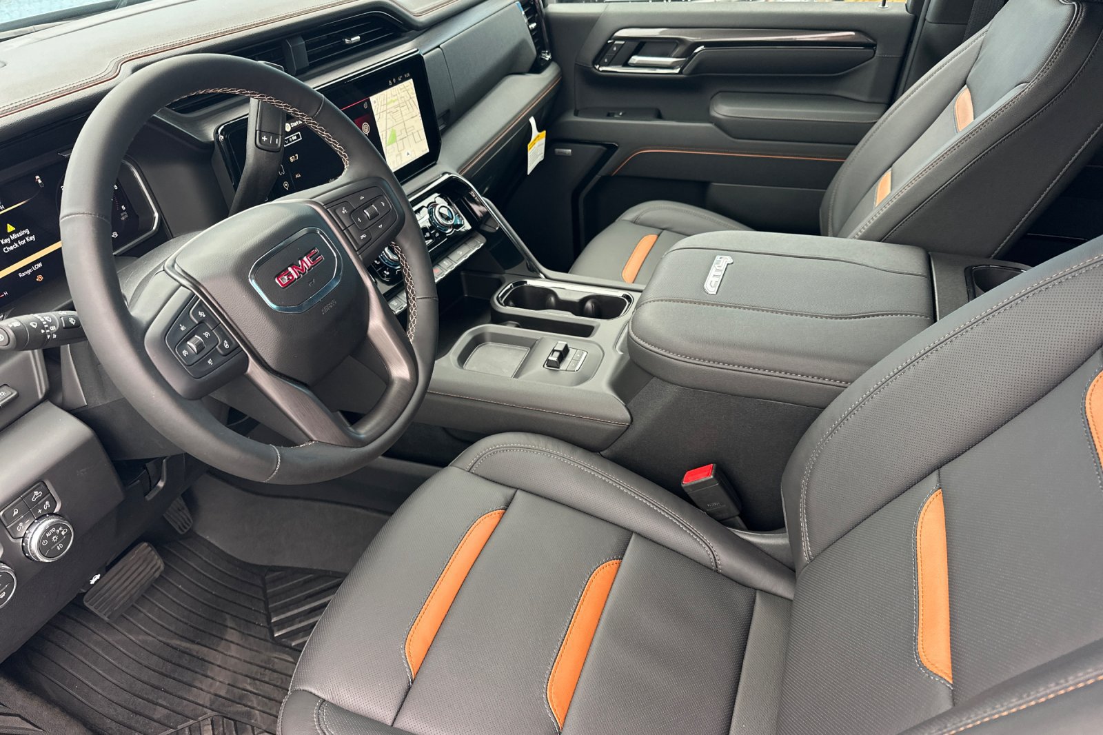 New 2026 GMC Sierra 2500 AT4 w/ AT4 Premium Plus Package AWD/4WD image 8