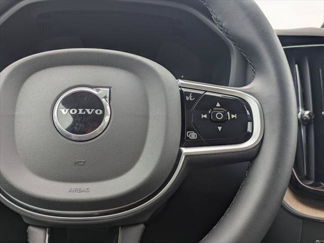 Used 2026 Volvo XC60 T8 Ultra w/ Climate Package PRO AWD/4WD image 15