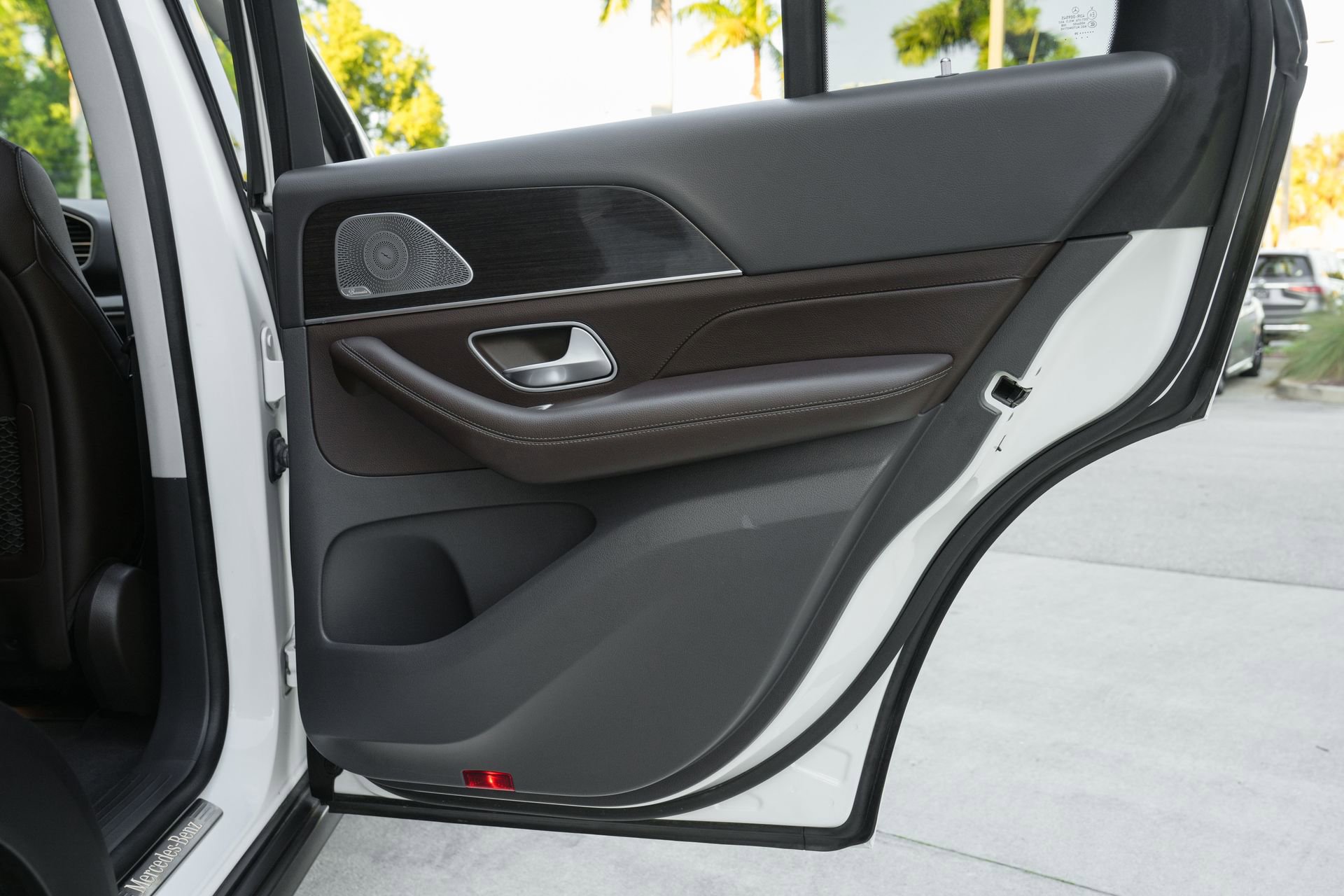 Used 2020 Mercedes-Benz GLE 350 4MATIC image 34