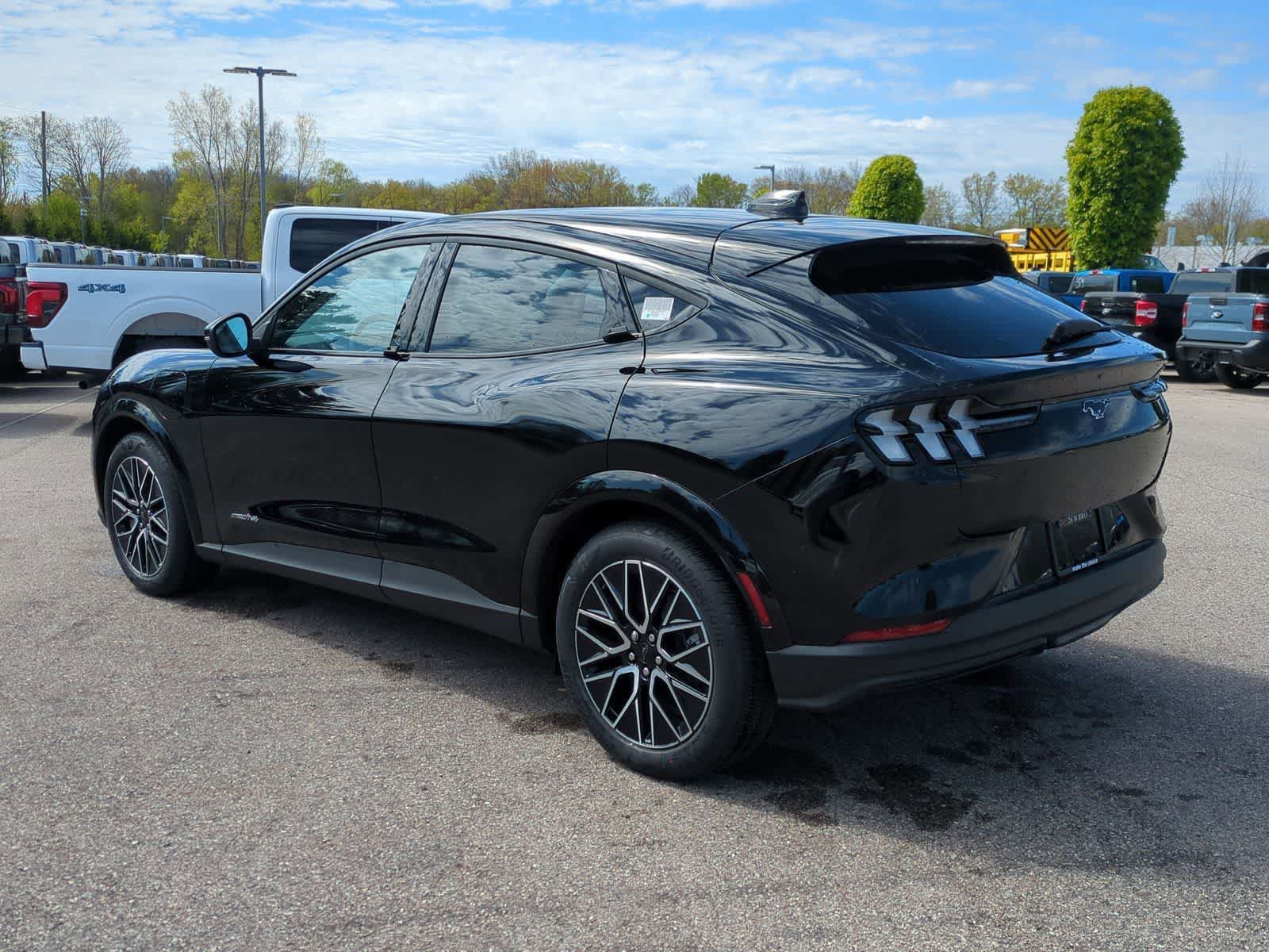 New 2026 Ford Mustang Mach-E Premium AWD/4WD image 6
