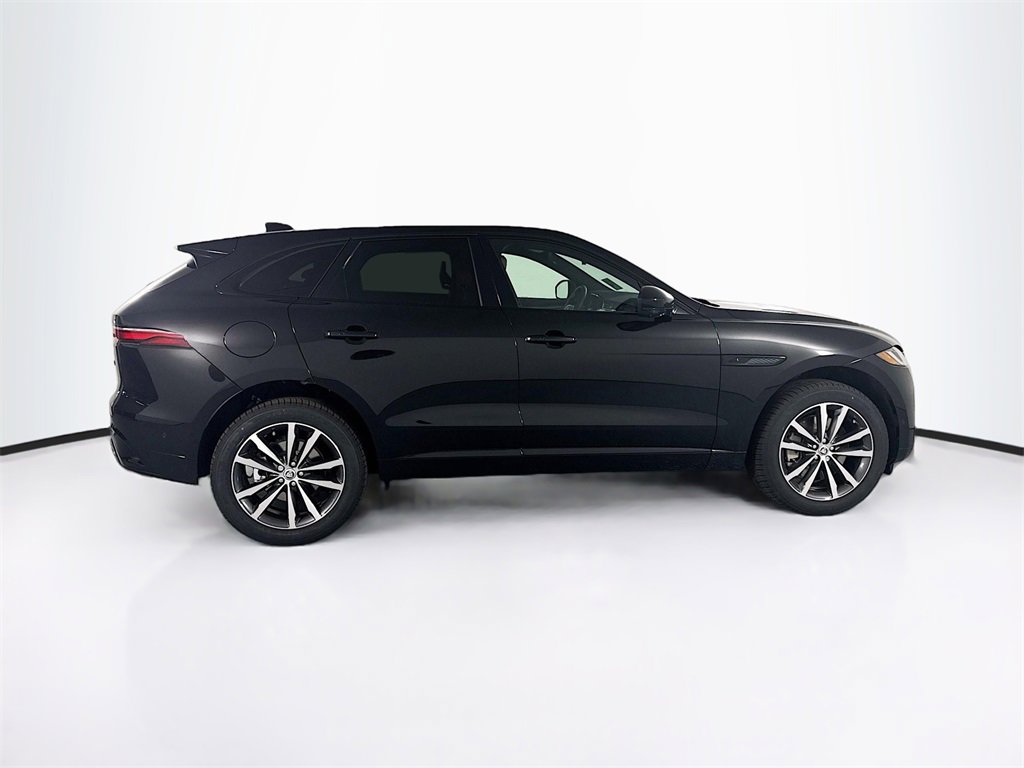 New 2026 Jaguar F-PACE R-Dynamic S image 4