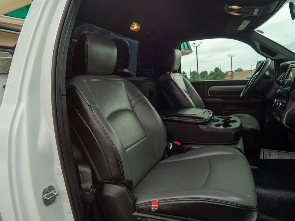 Used 2022 RAM 2500 Tradesman RWD image 24