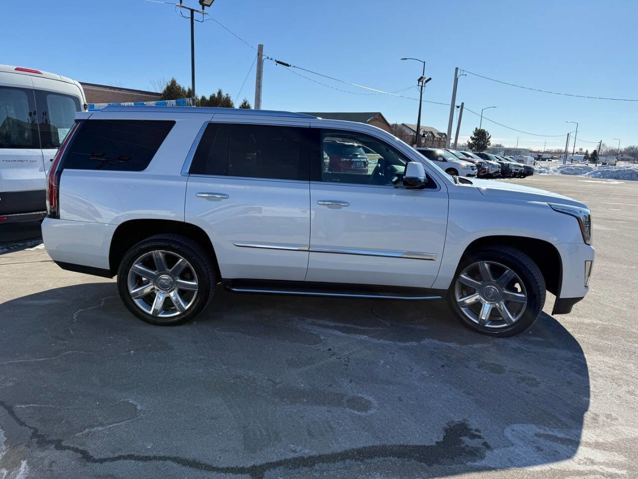 Used 2019 Cadillac Escalade Luxury image 6