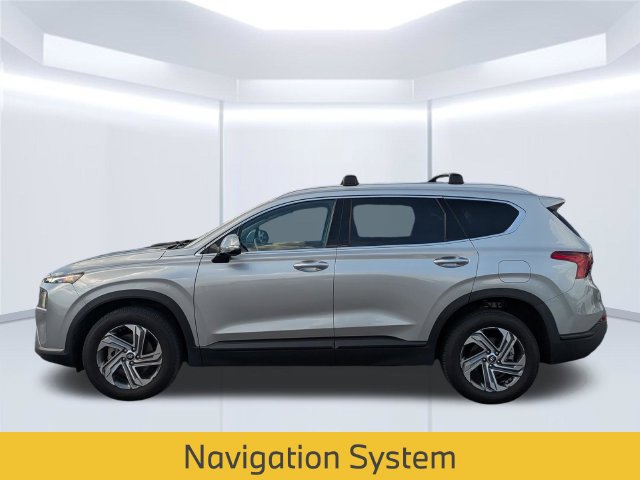Used 2023 Hyundai Santa Fe SEL FWD image 2