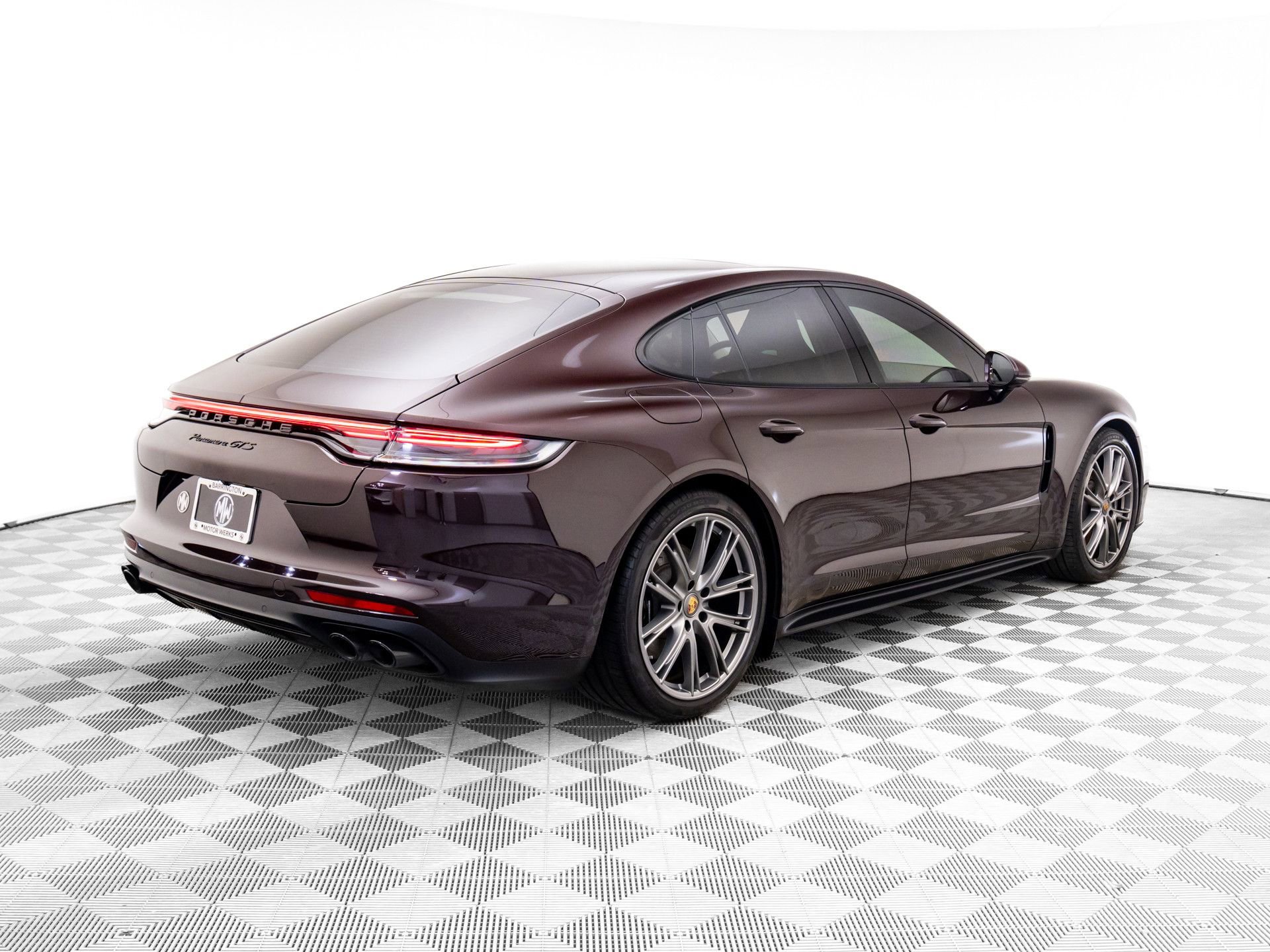 Certified 2023 Porsche Panamera GTS image 8