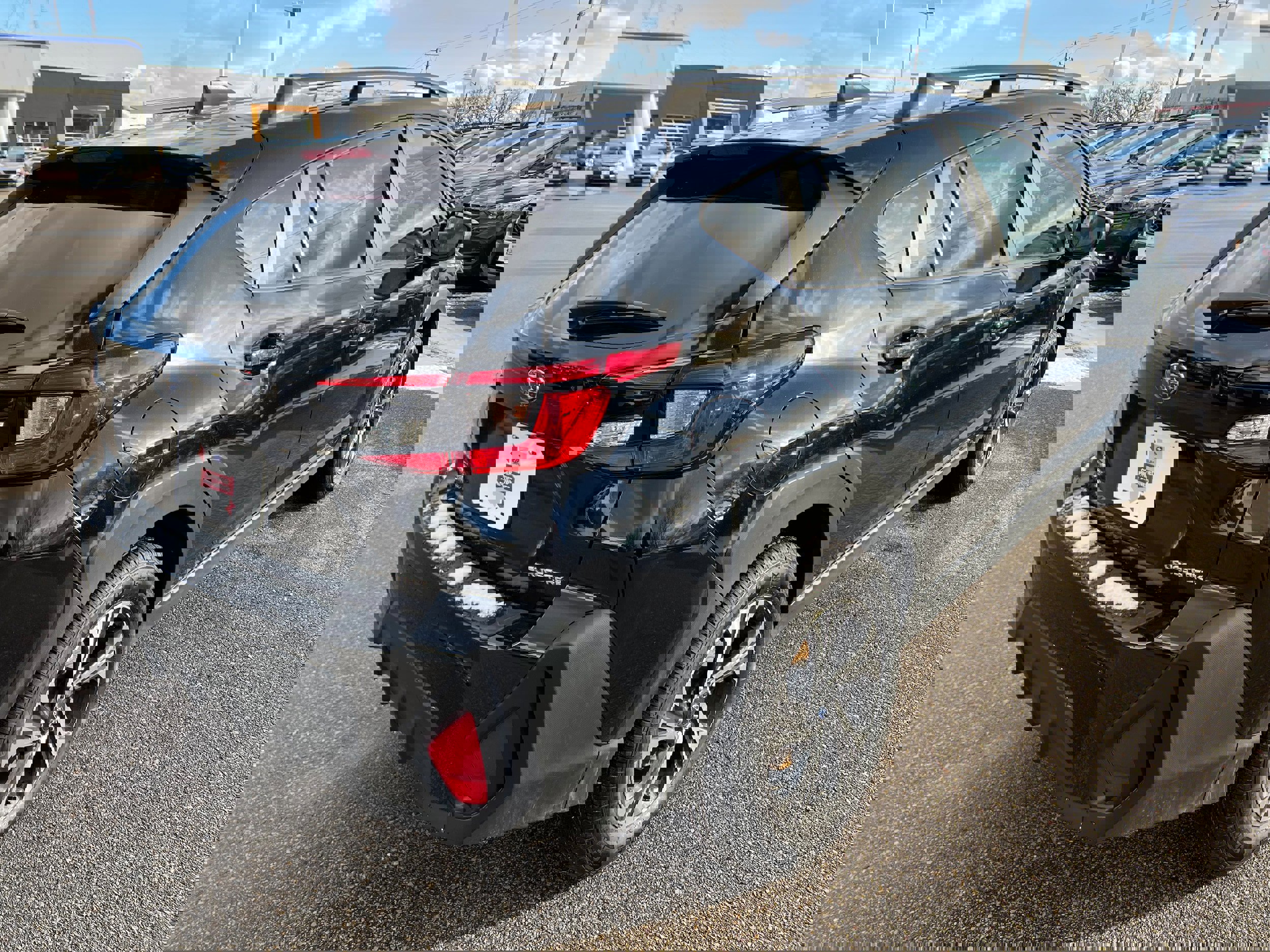 Certified 2024 Subaru Crosstrek 2.0i Premium image 7