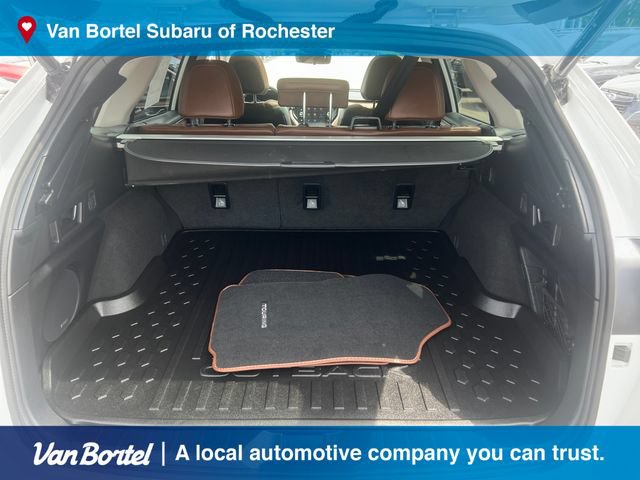 Used 2025 Subaru Outback Touring AWD/4WD image 26