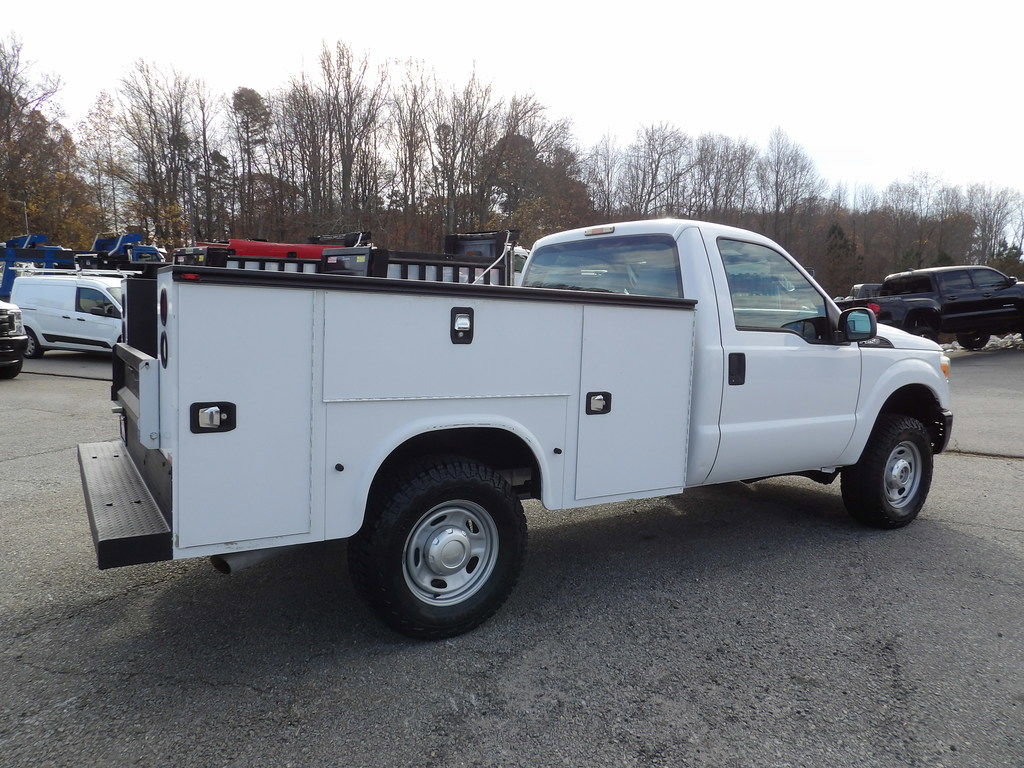 Used 2015 Ford F250 XL image 8