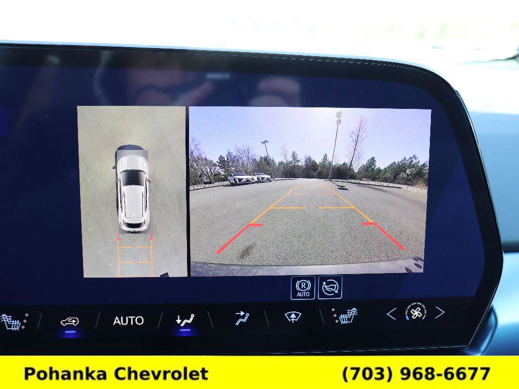 New 2026 Chevrolet Equinox EV LT FWD image 17