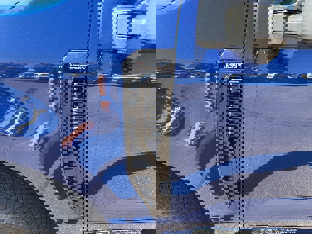 New 2026 Ford F350 Lariat w/ Black Appearance Package image 7