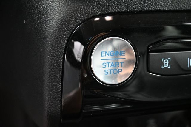 Used 2024 Ford Escape Platinum AWD/4WD image 35