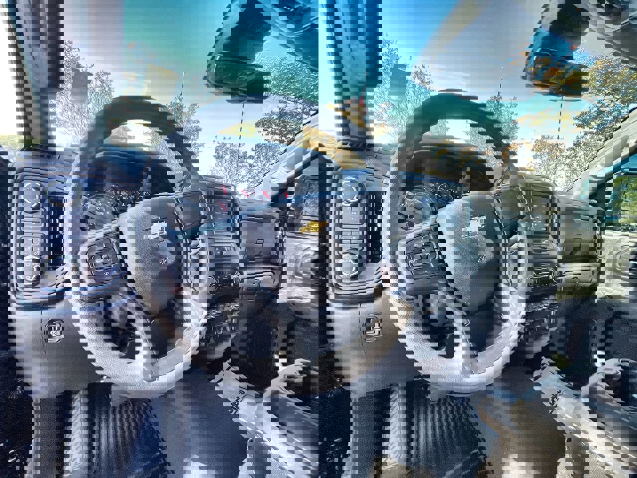 Used 2025 Chevrolet Silverado 2500 Custom w/ Custom Value Package image 10