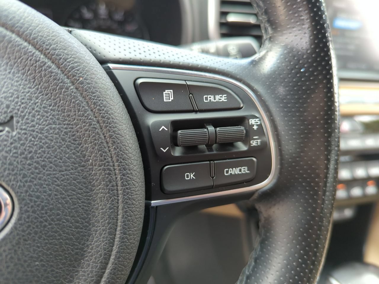 Used 2018 Kia Sportage SX FWD image 12