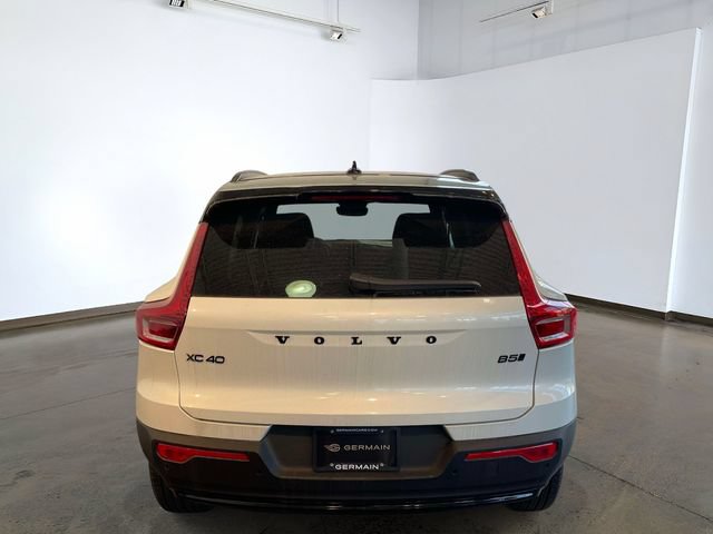New 2026 Volvo XC40 B5 Ultra w/ Protection Package Premier AWD/4WD image 5