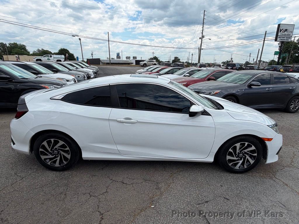 Used 2018 Honda Civic LX-P image 4