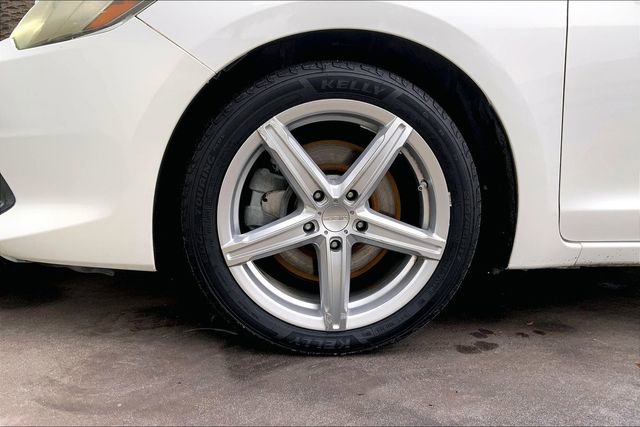 Used 2016 Acura ILX 2.4L image 9